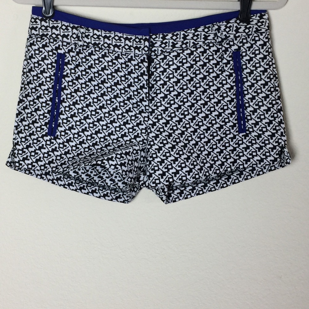 Muse Purple Black & White Geometric  Dress Shorts